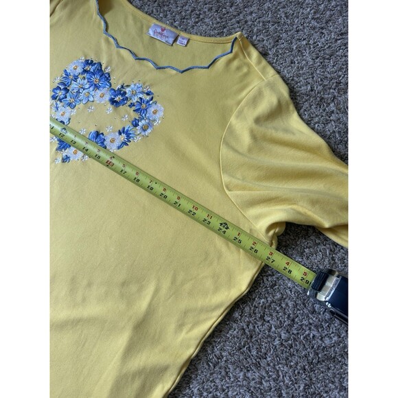 Quacker Factory Yellow Blue Floral Heart Embroidered Top size 2X Stones 3/4 - Picture 8 of 10
